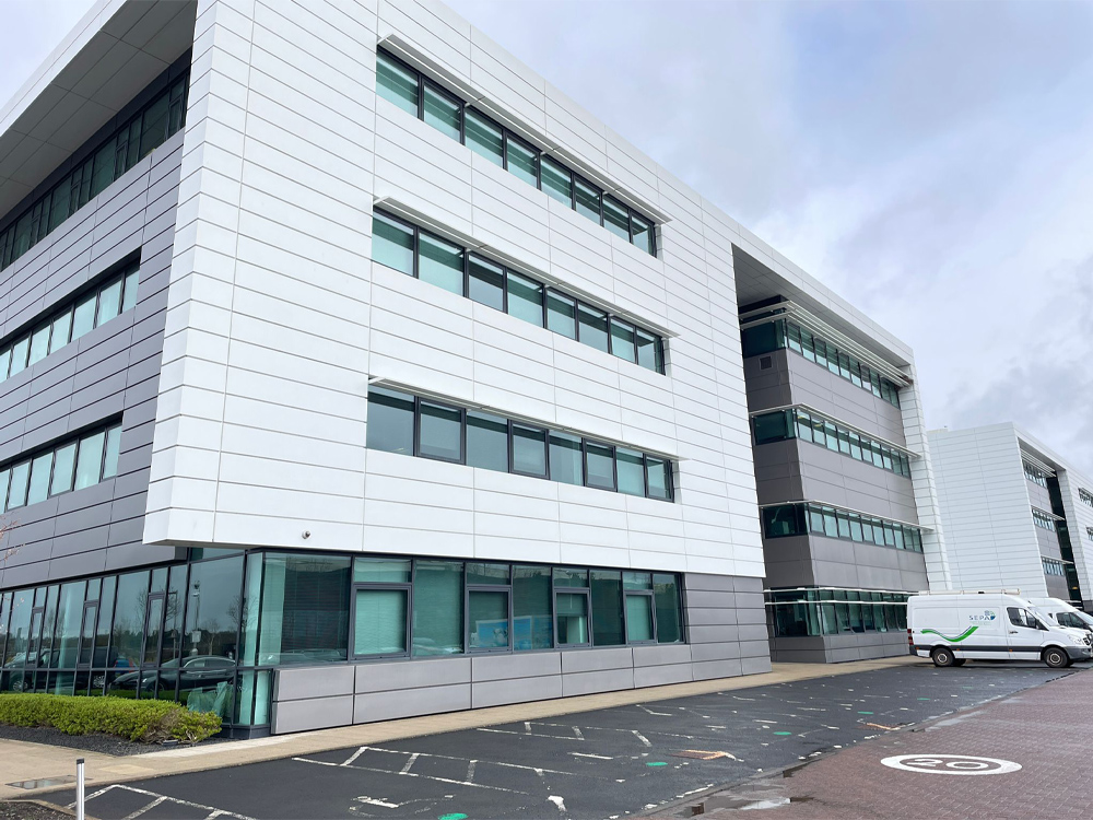 Kingdom Clear cleaning the cladding of a large office building in Glasgow