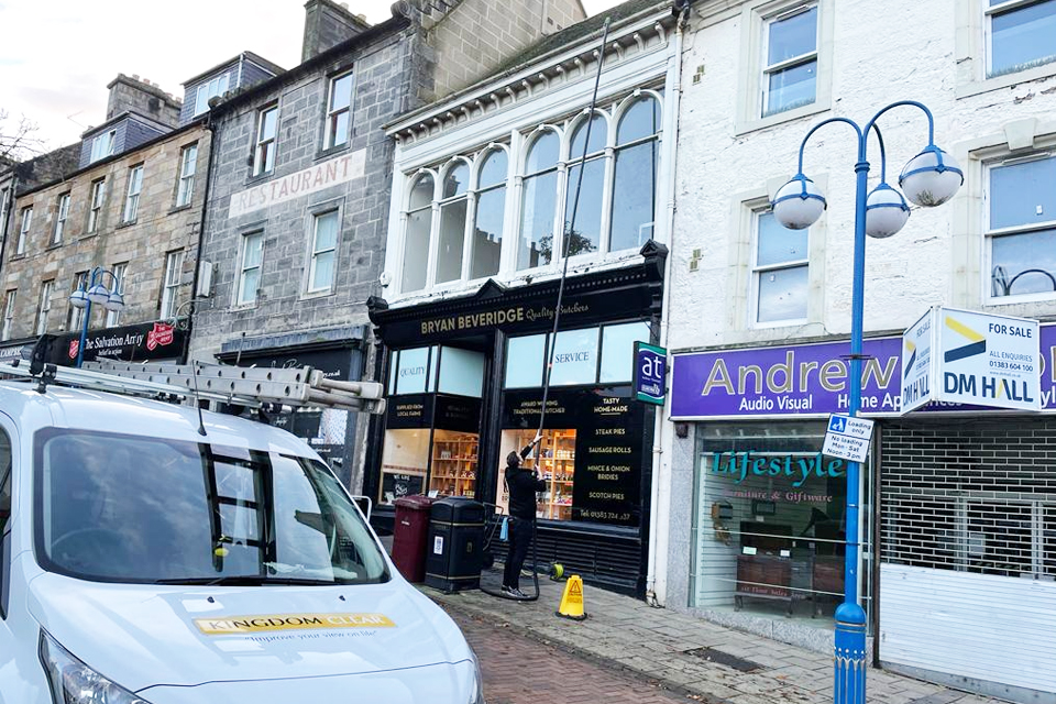 Reach and wash window cleaning services, UK Reach and wash window cleaning services, UK