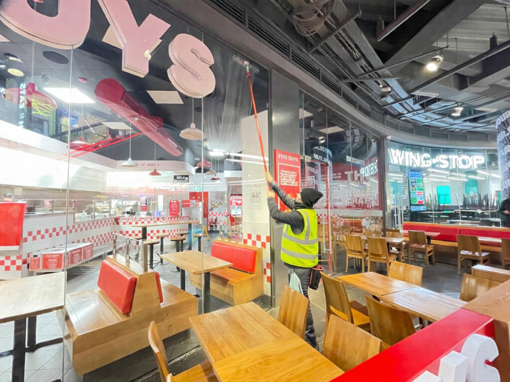 Kingdom Clear window cleaning for franchise restaurants Kingdom Clear window cleaning for franchise restaurants